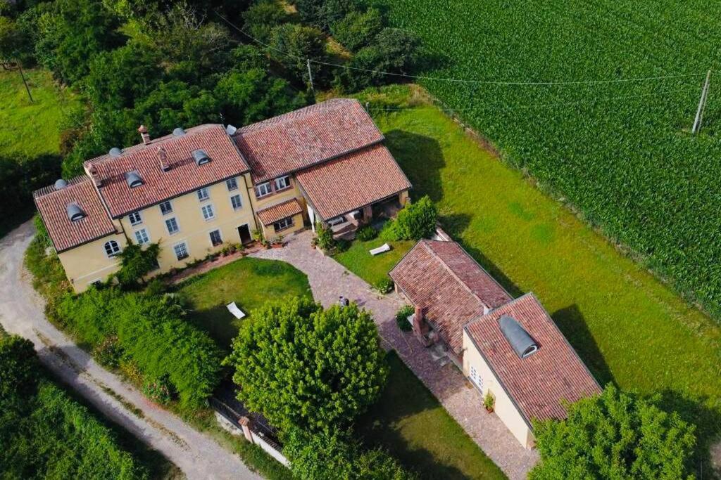 Badia Pavese La Casa Nei Campi 빌라 외부 사진