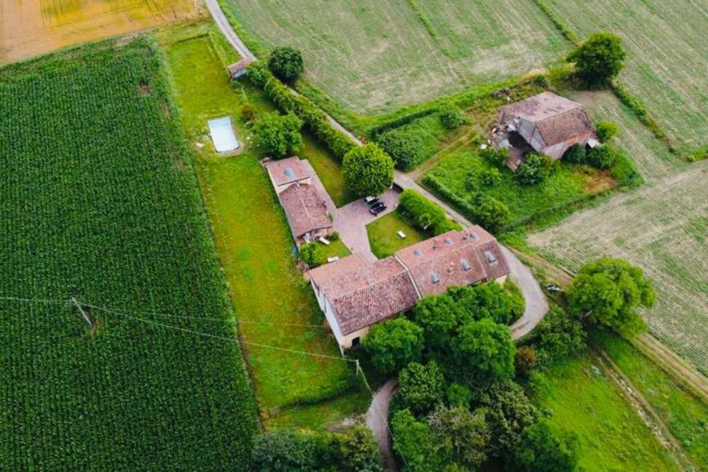 Badia Pavese La Casa Nei Campi 빌라 외부 사진